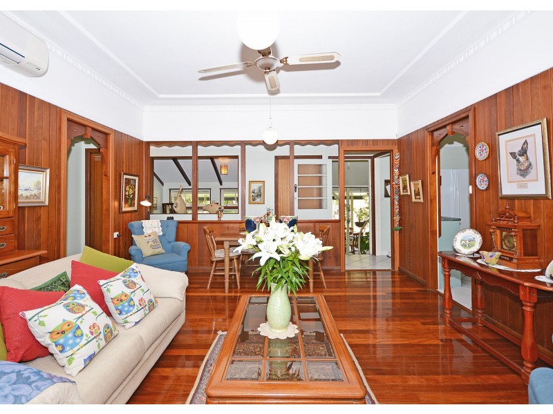 6 Corser Street, Point Vernon QLD 4655