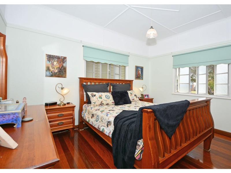 6 Corser Street, Point Vernon QLD 4655
