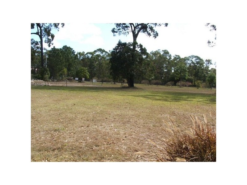 60 Maddever Road, Booral QLD 4655