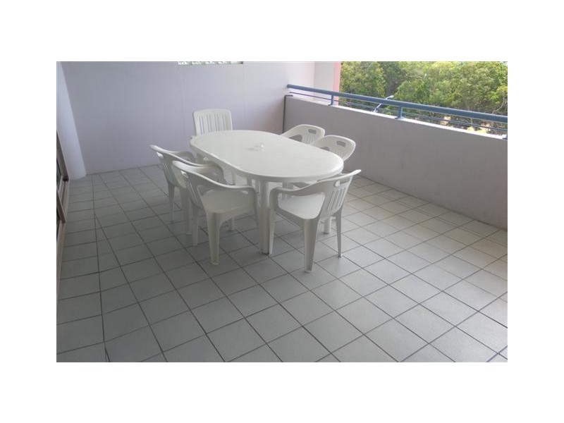 651/386 Esplanade, Riviera Resort, Torquay QLD 4655