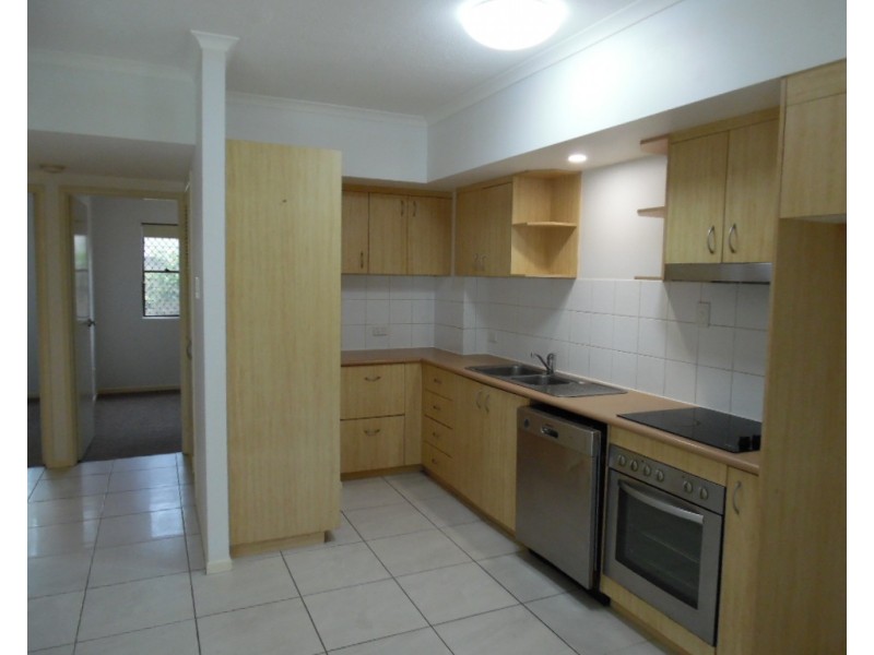 12/70 Main Street, Pialba QLD 4655