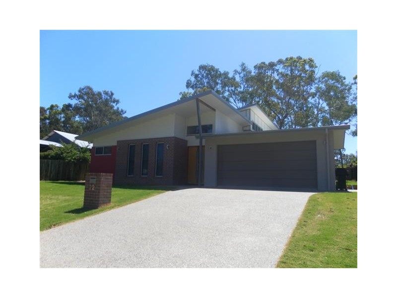 22 Parraweena Court, Point Vernon QLD 4655