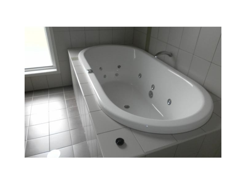 22 Parraweena Court, Point Vernon QLD 4655