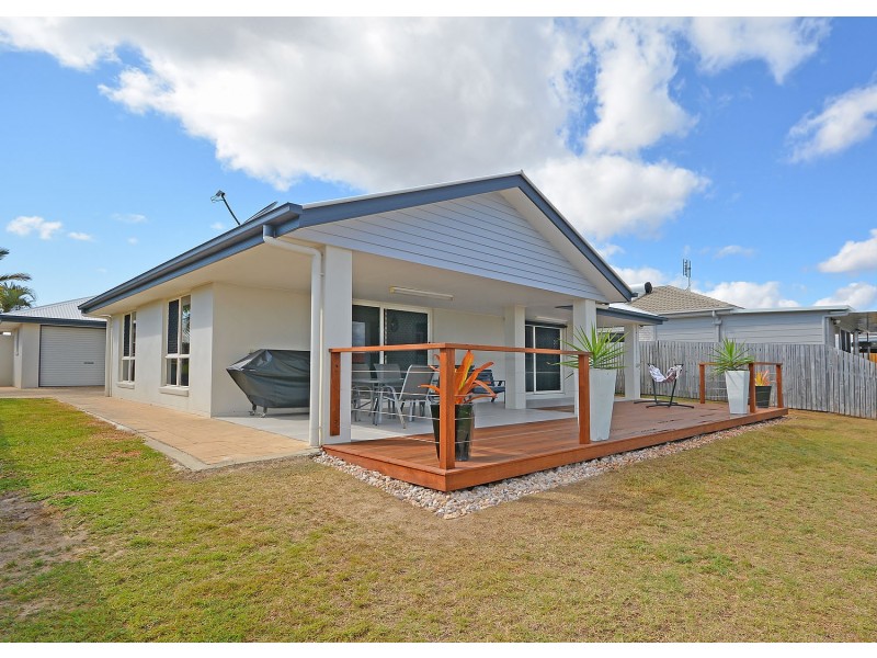 5 Lady Nelson Drive, Eli Waters QLD 4655