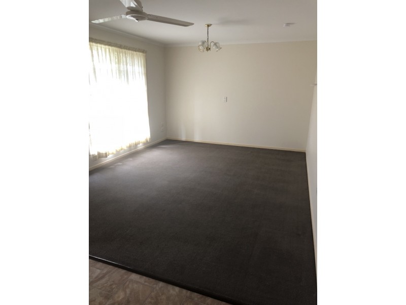 30 Banksia Park Dr, Scarness QLD 4655