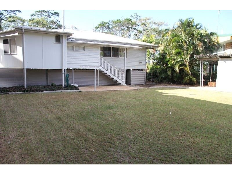 358 Esplanade, Scarness QLD 4655