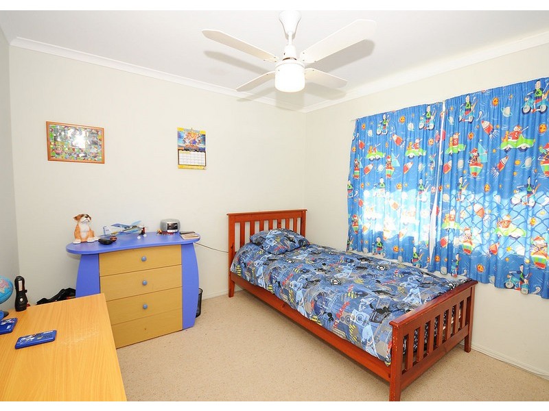 38 Vicki Parade, Torquay QLD 4655