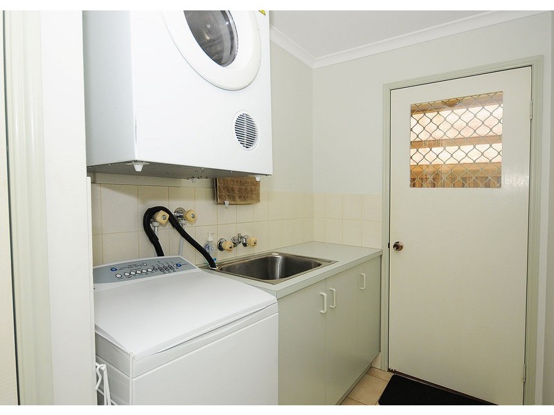 38 Vicki Parade, Torquay QLD 4655