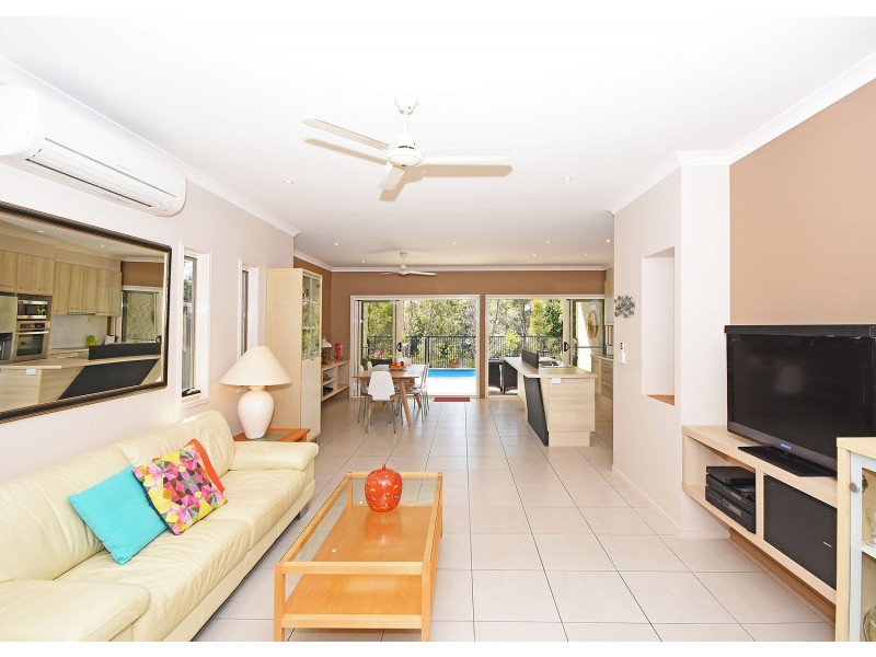 19 Harmony Avenue, Urraween QLD 4655