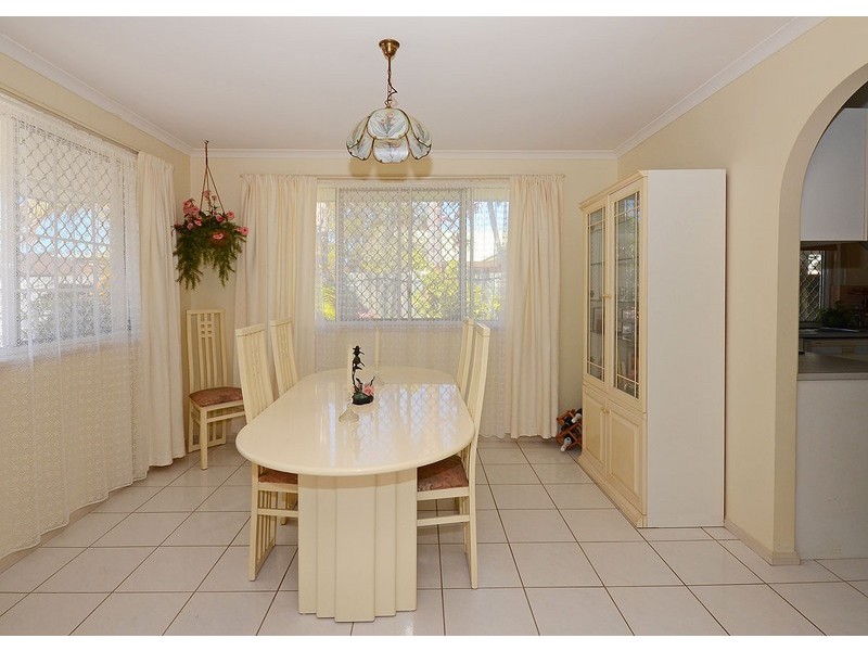 18 Areca Drive, Kawungan QLD 4655