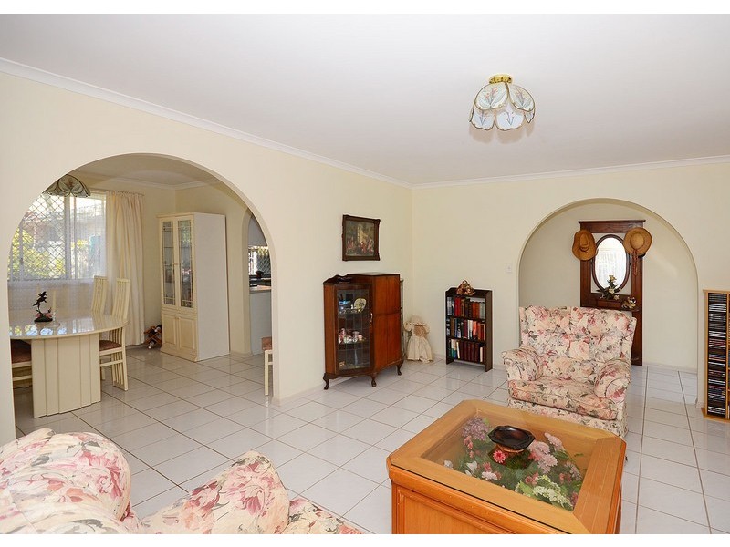 18 Areca Drive, Kawungan QLD 4655