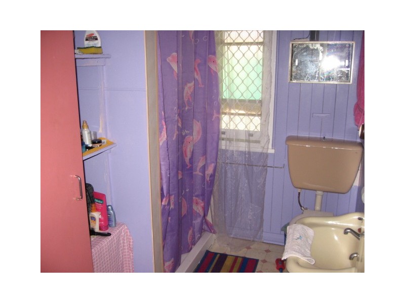 38 Truro Street, Torquay QLD 4655