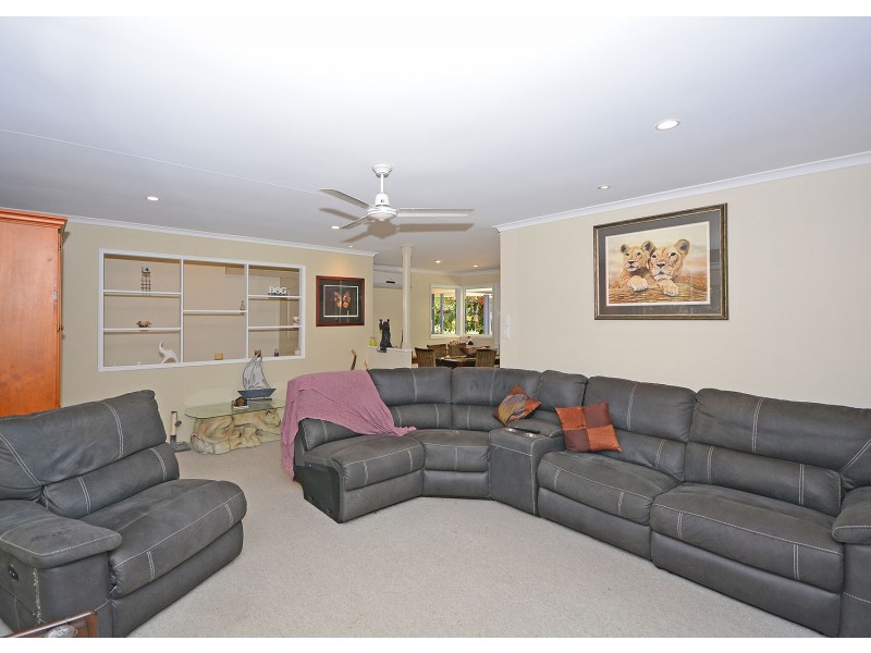 19 Washington Drive, Wondunna QLD 4655