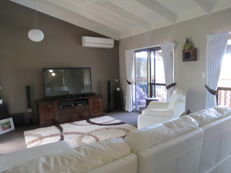 22 Moonbi Street, Scarness QLD 4655