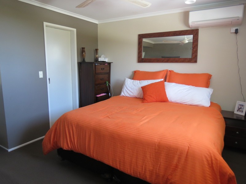 22 Moonbi Street, Scarness QLD 4655