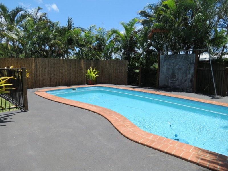 22 Moonbi Street, Scarness QLD 4655