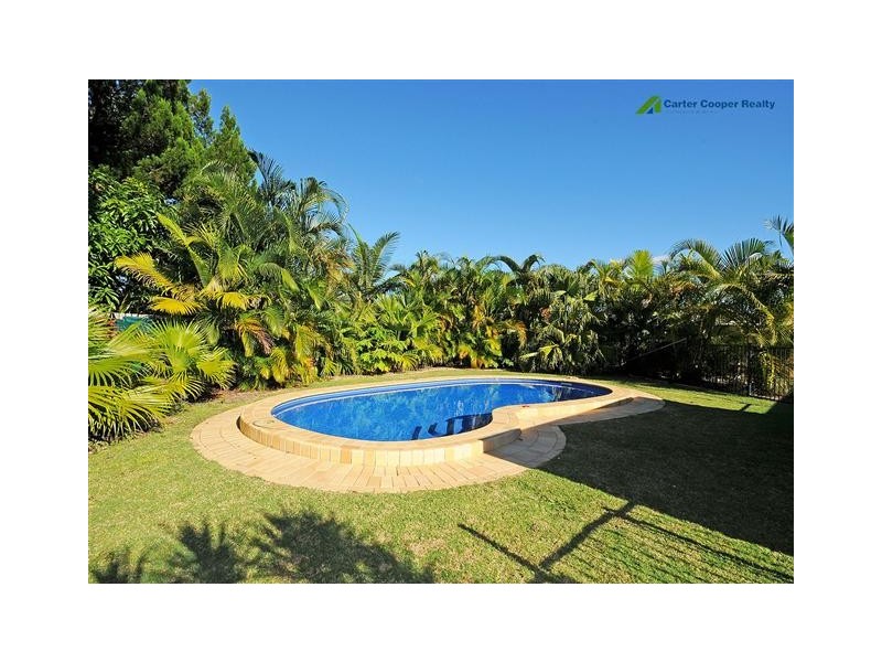 7 EASTWOOD COURT, Urangan QLD 4655