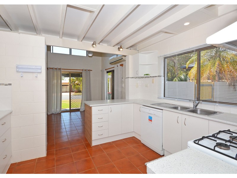 39 Kululu Crescent, Scarness QLD 4655