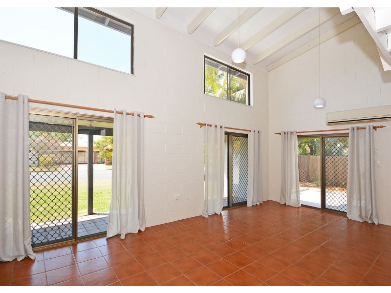 39 Kululu Crescent, Scarness QLD 4655