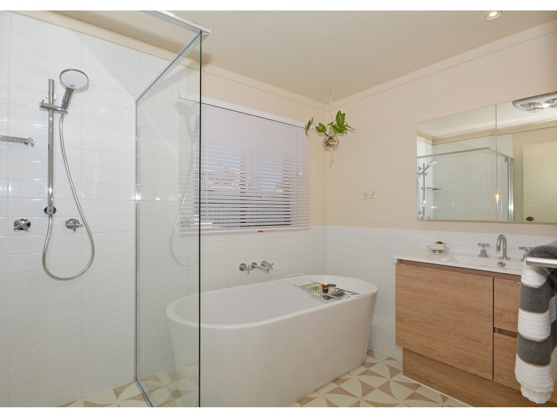 39 Kululu Crescent, Scarness QLD 4655