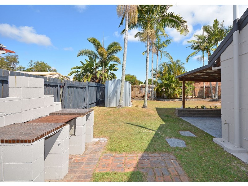 39 Kululu Crescent, Scarness QLD 4655