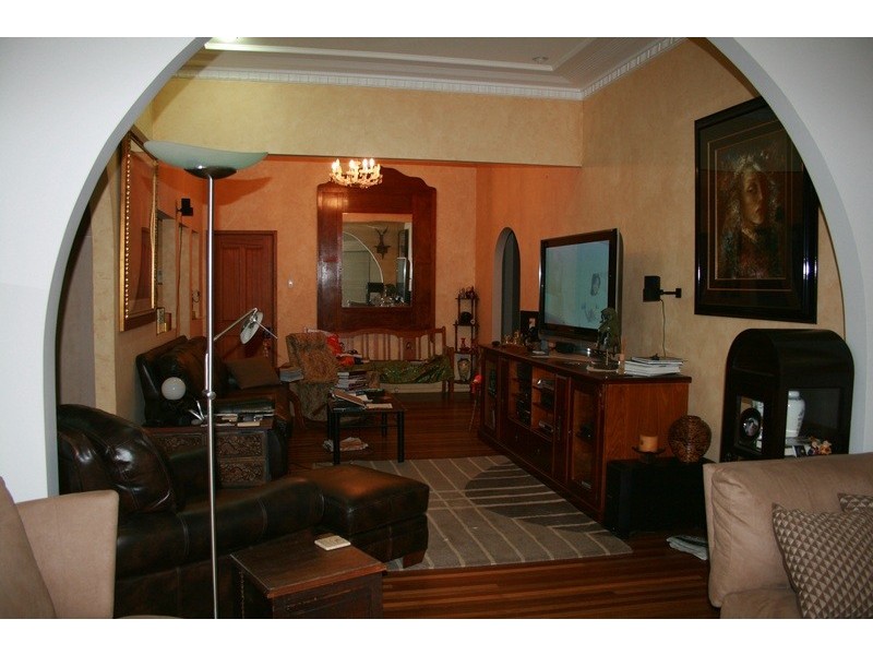 155 Esplanade, Point Vernon QLD 4655