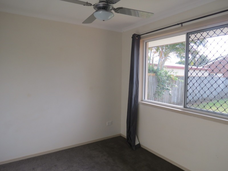 100 Honiton Street, Torquay QLD 4655