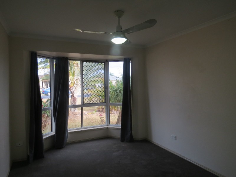 100 Honiton Street, Torquay QLD 4655