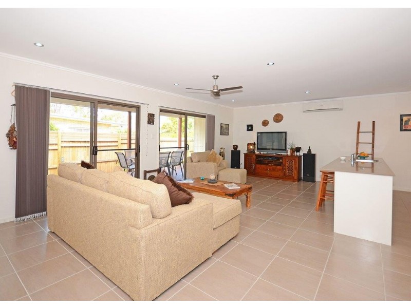 31 Spence Street, Point Vernon QLD 4655