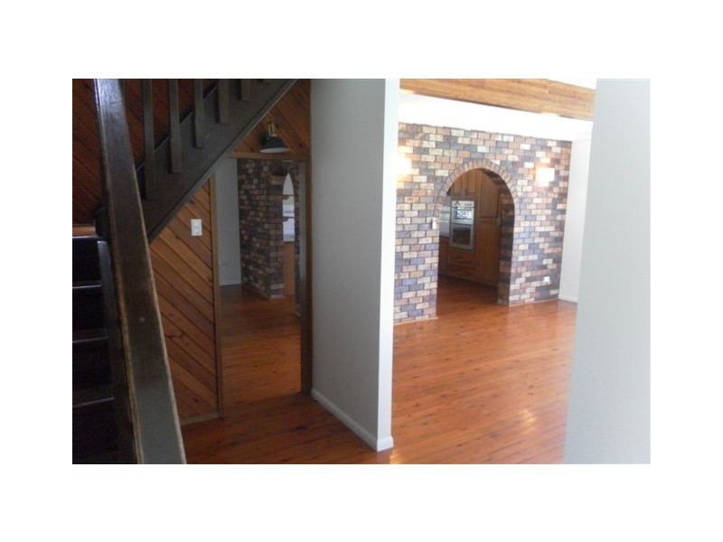 42 Orchid Avenue, Urangan QLD 4655