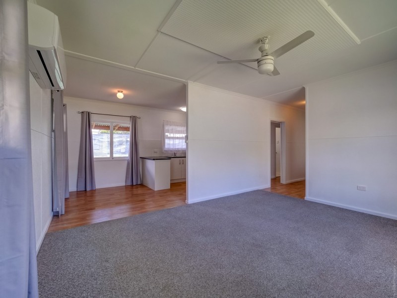 147 Esplanade, Point Vernon QLD 4655