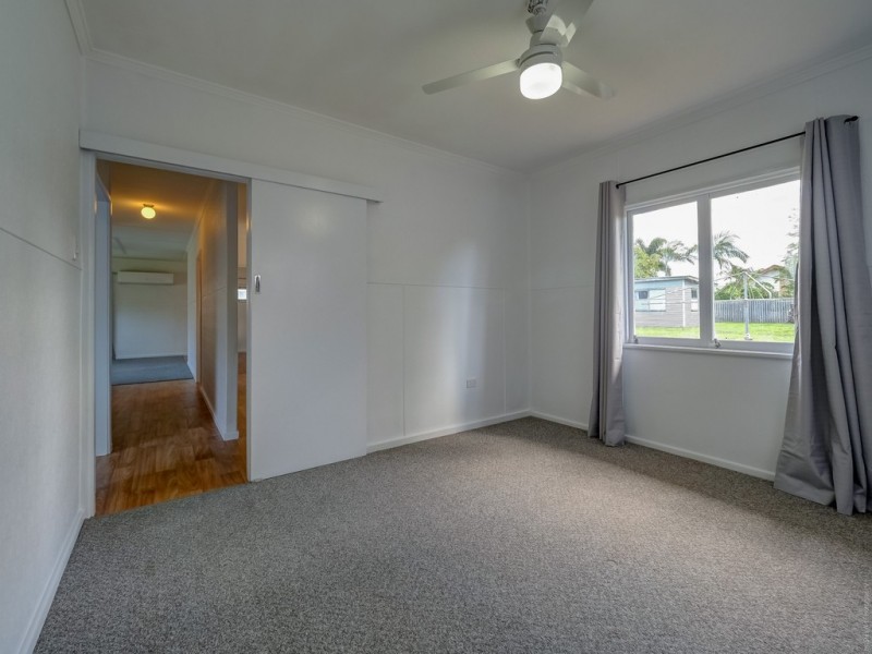 147 Esplanade, Point Vernon QLD 4655
