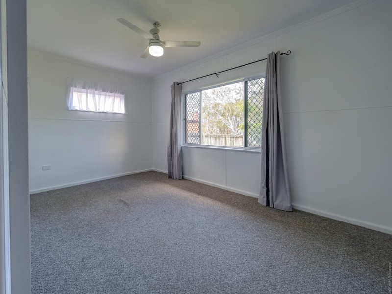 147 Esplanade, Point Vernon QLD 4655