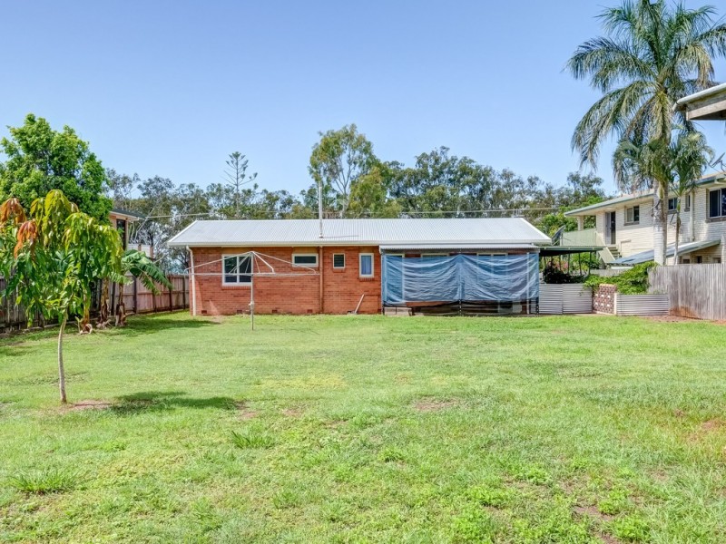 147 Esplanade, Point Vernon QLD 4655