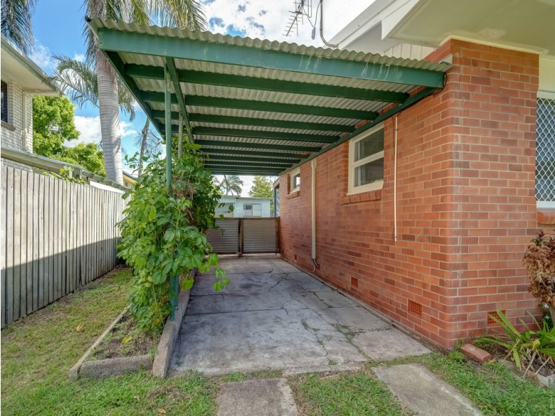 147 Esplanade, Point Vernon QLD 4655