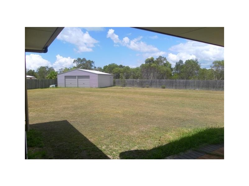 34 Sandalwood Drive, Wondunna QLD 4655