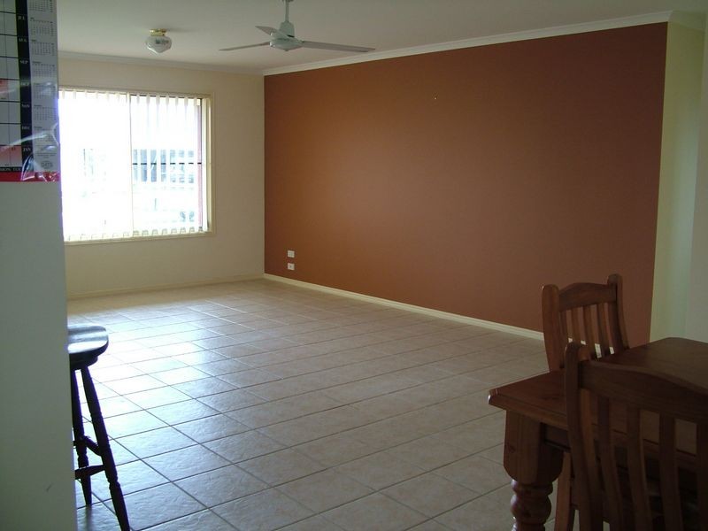 12 Kestrel Court, Eli Waters QLD 4655