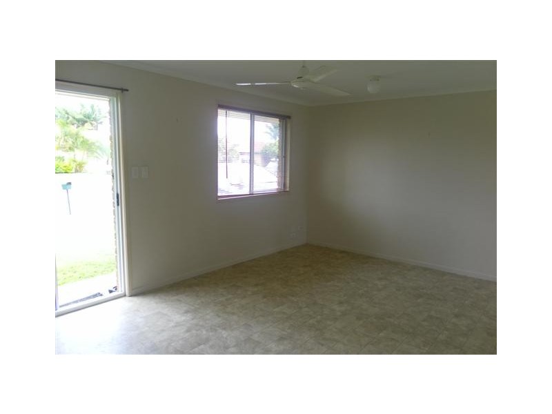 173 Pulgul, Urangan QLD 4655