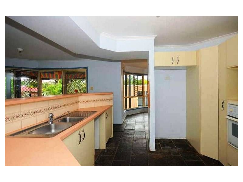 9 Oleander Avenue, Kawungan QLD 4655