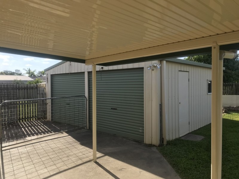 52 Thornbill Drive, Eli Waters QLD 4655