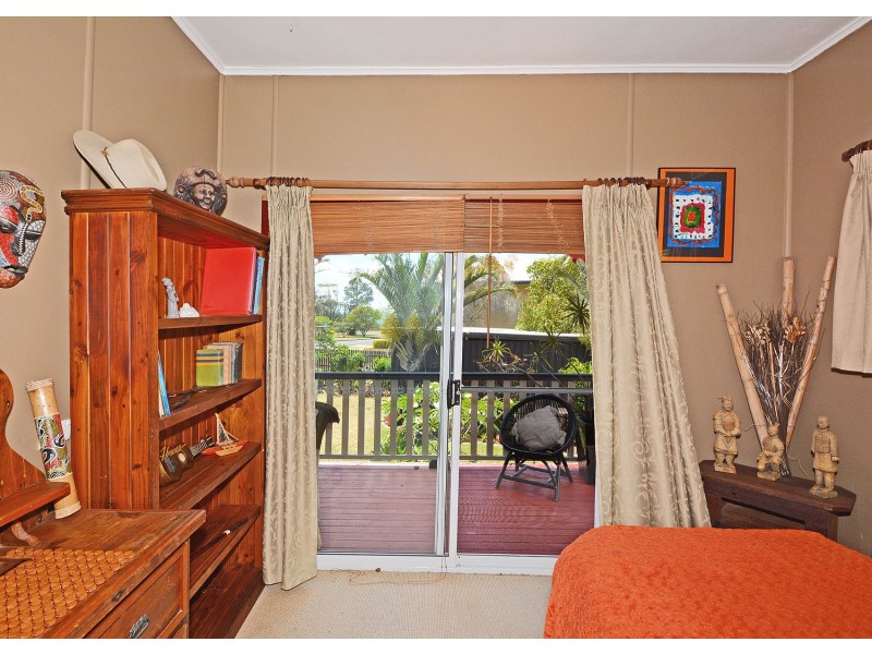 85 Corfield Street, Point Vernon QLD 4655