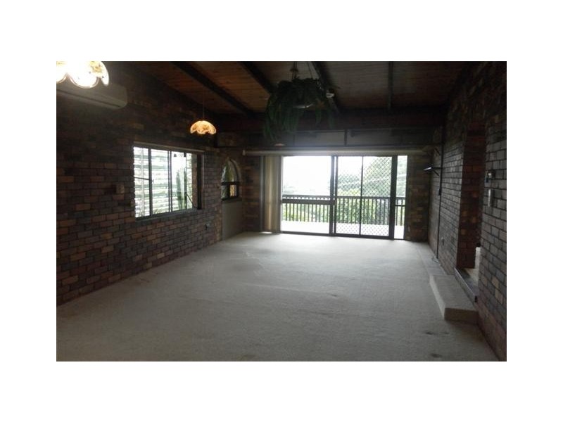 52 Jacobsen Outlook, Urraween QLD 4655