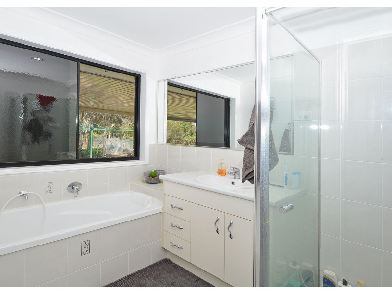 70 Mathiesen Road, Booral QLD 4655