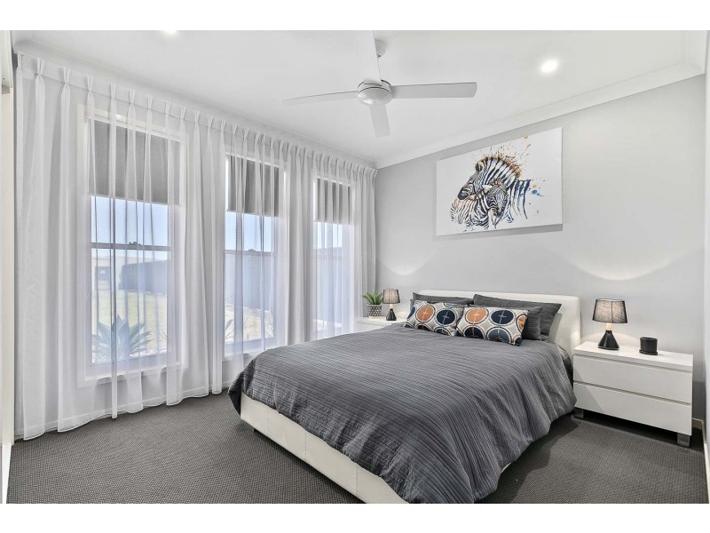 7 Kirra Court, Eli Waters QLD 4655