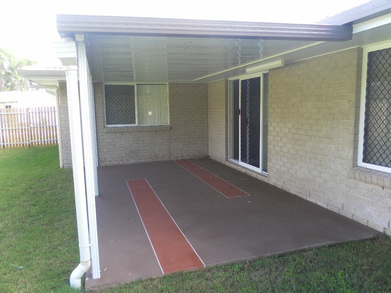 14 Jewel Court, Urangan QLD 4655