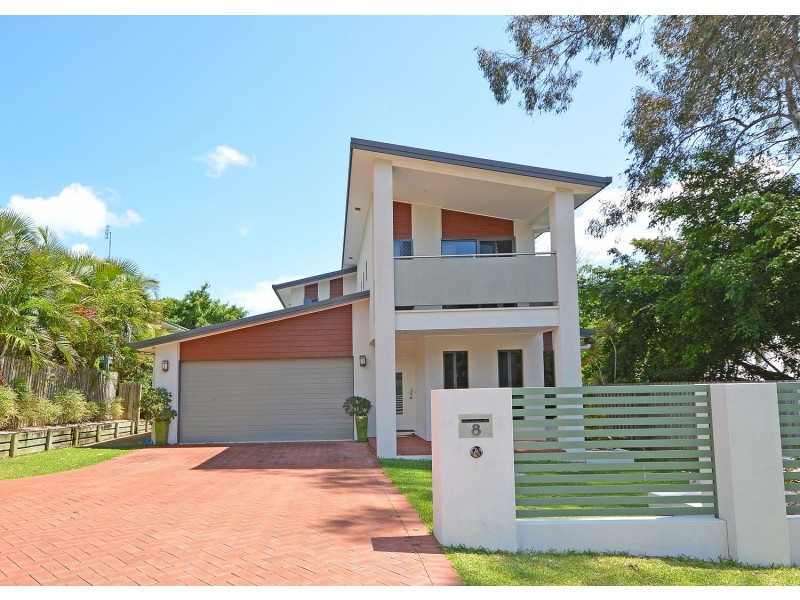 8 Partridge Close, Torquay QLD 4655