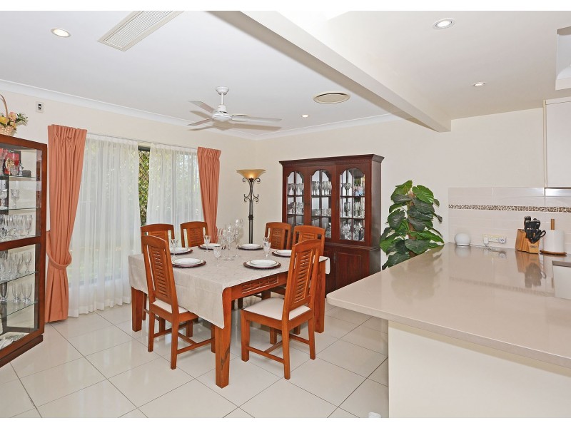 8 Partridge Close, Torquay QLD 4655