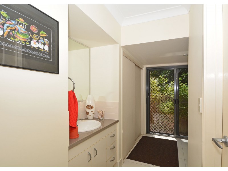 8 Partridge Close, Torquay QLD 4655