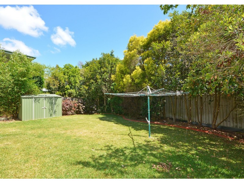 8 Partridge Close, Torquay QLD 4655