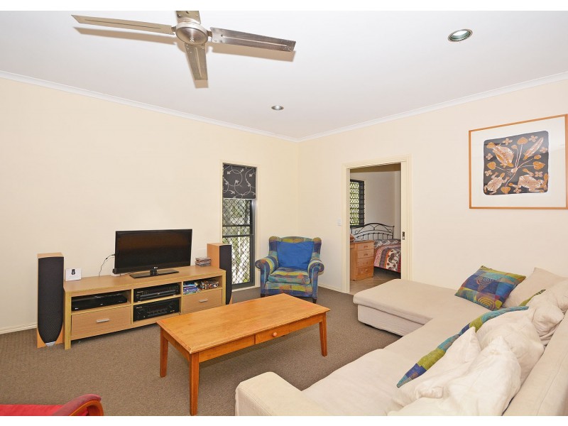 22 Jimilee Street, Dundowran Beach QLD 4655